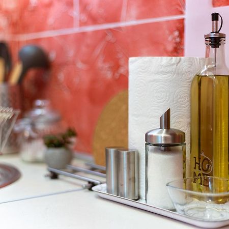 Stylish Modern Apartment Next To New York Cafe บูดาเปสต์ ภายนอก รูปภาพ