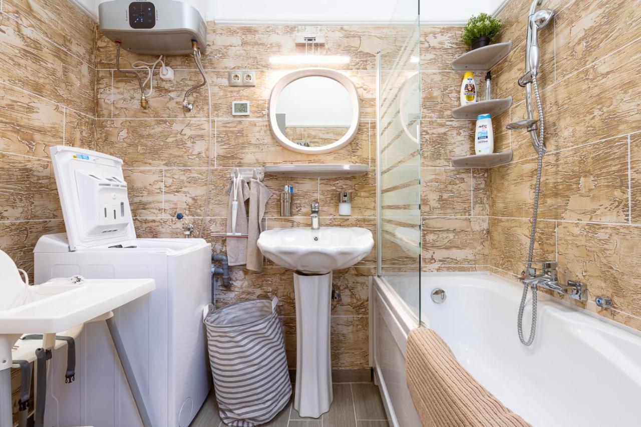 Stylish Modern Apartment Next To New York Cafe บูดาเปสต์ ภายนอก รูปภาพ