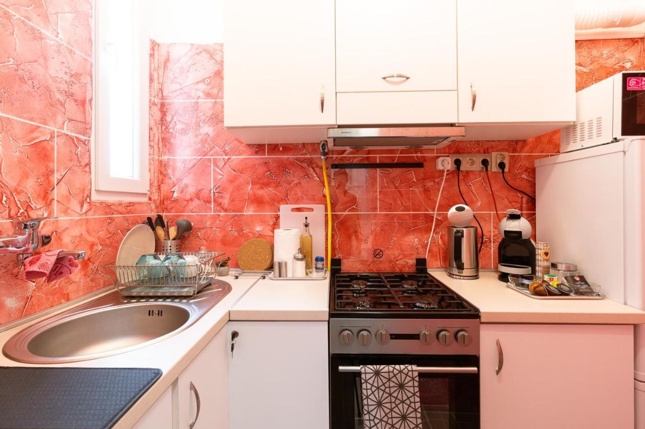 Stylish Modern Apartment Next To New York Cafe บูดาเปสต์ ภายนอก รูปภาพ